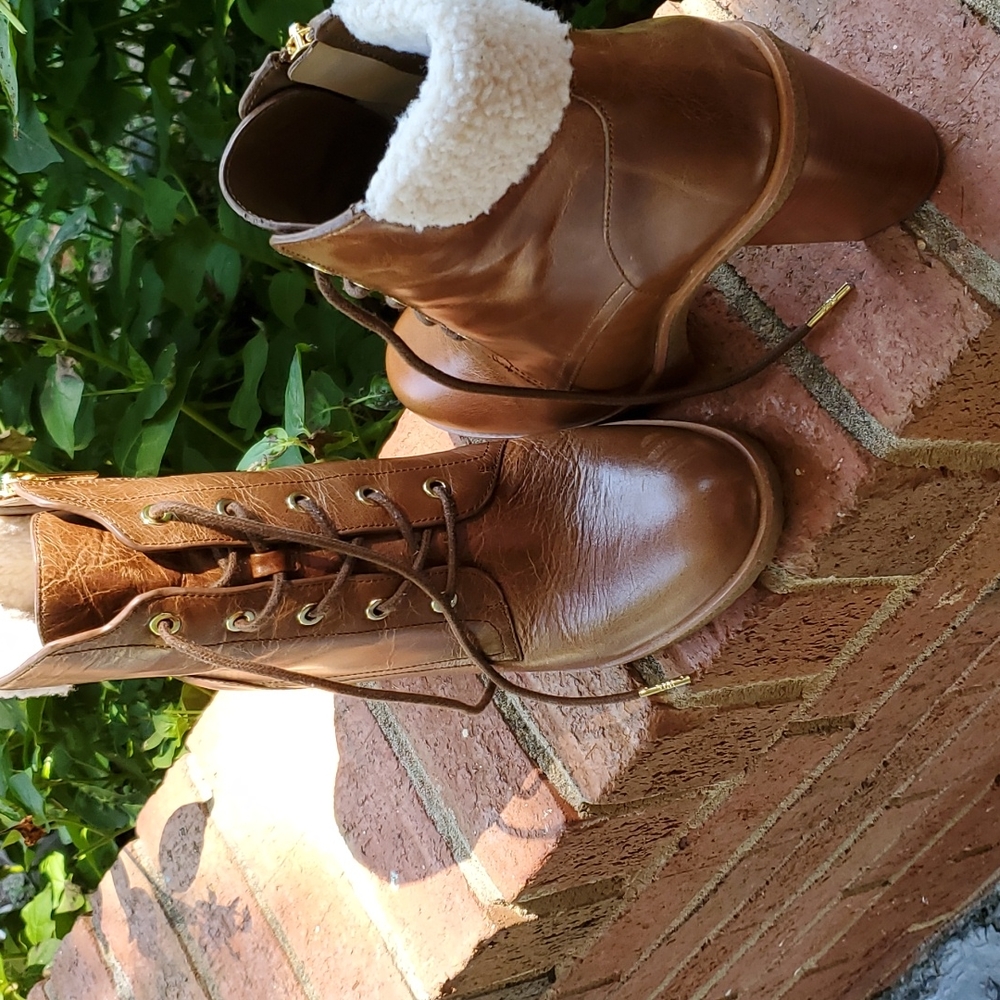 Michael Kors lace up booties - sz. 10 - Picture 3 of 12